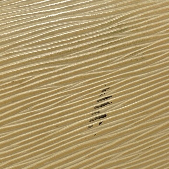 Authentic LOUIS VUITTON M5218A Epi Nocturn PM bag Shoulder Bag Yellow Based - Picture 9 of 16